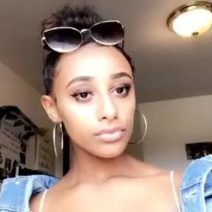 Meet your Posher, Bemnet